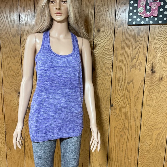 Lululemon Swiftly Tech Tank - Picture 9 of 16